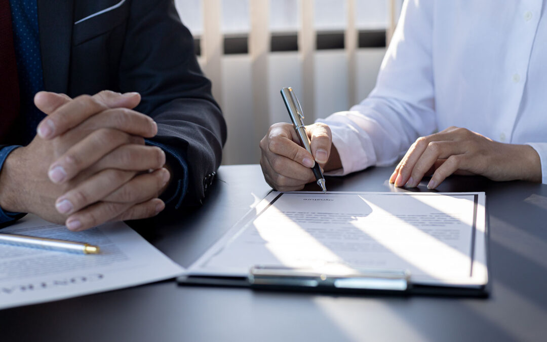 E&O Coverage Comparison for Agents: How Definitions and Exclusions Shape Claims